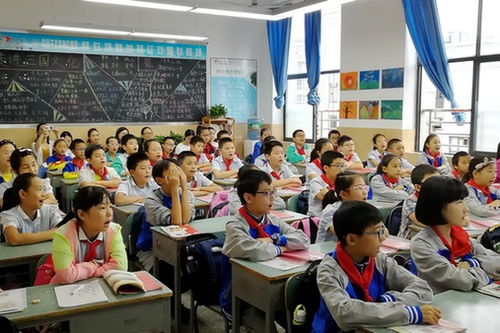 德阳市一小英语组开展口语教学随堂教研活动