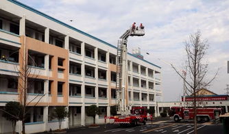 上饶第一小学教学楼火灾 两人获救，警钟长鸣